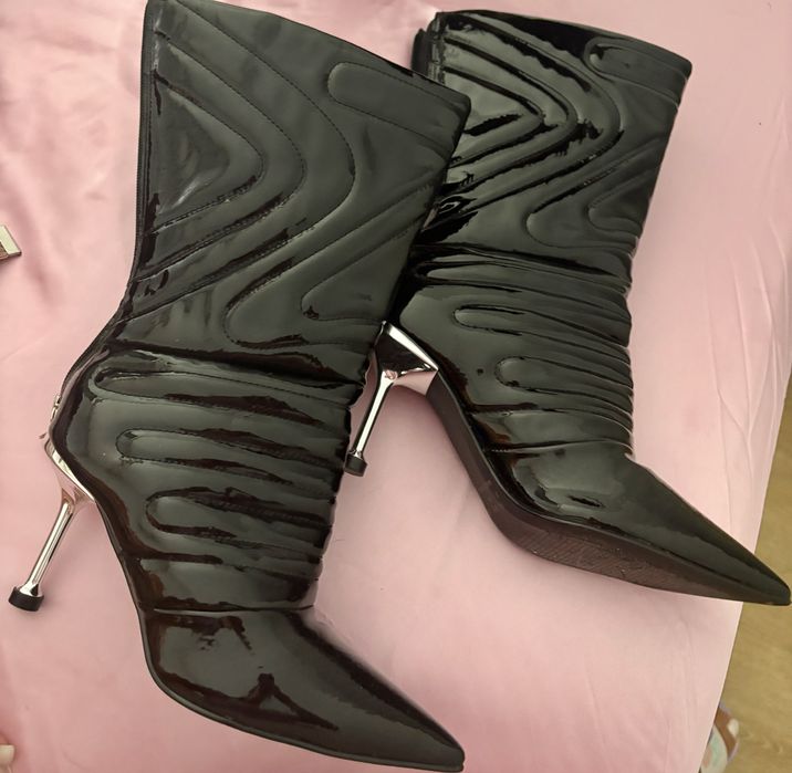 Botas novas 36 verniz