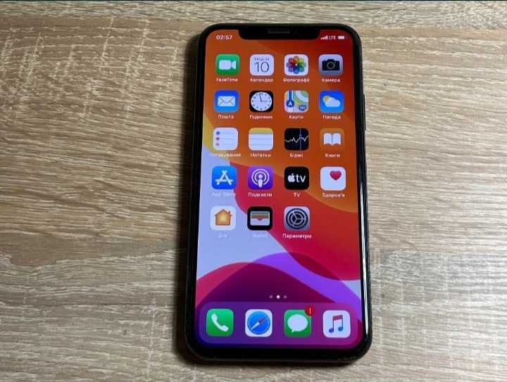 Продам iPhone 10 х