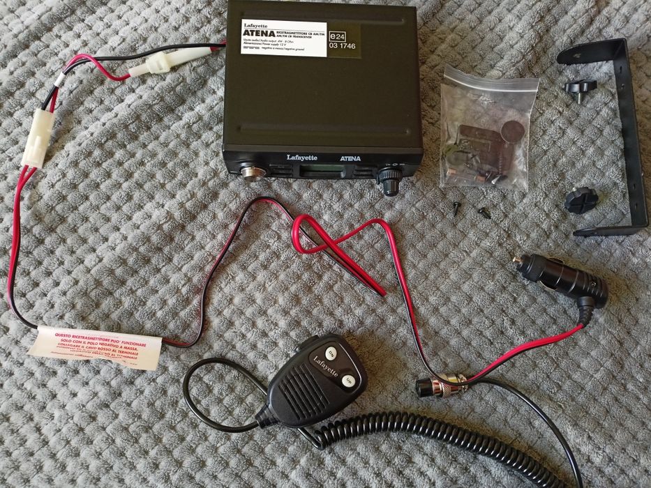 Cb radio Lafayette Atena + Antena Sigma