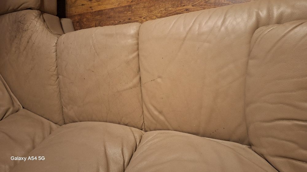 sprzedam kanape narożną