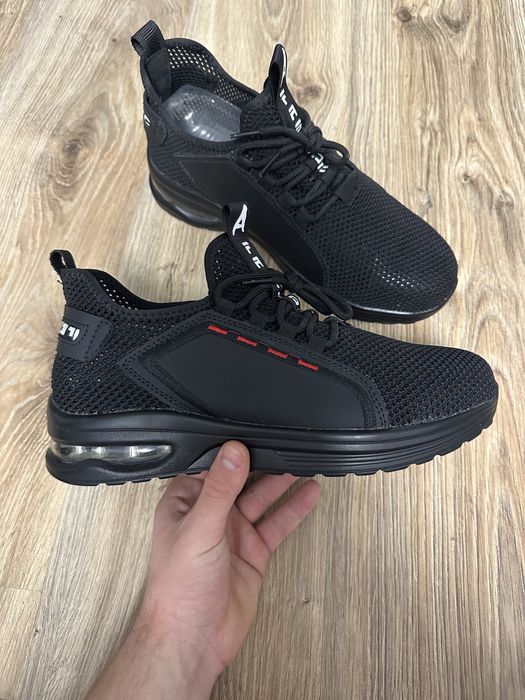 Кроссівки робочі з металевим носком літні