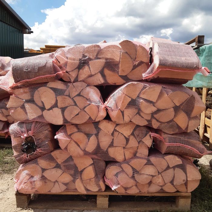 Drewno kominowe i opałowe / na ognisko / do wędzenia / workowane /