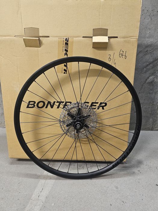 Nowe koło tylne Bontrager Paradigm 700c