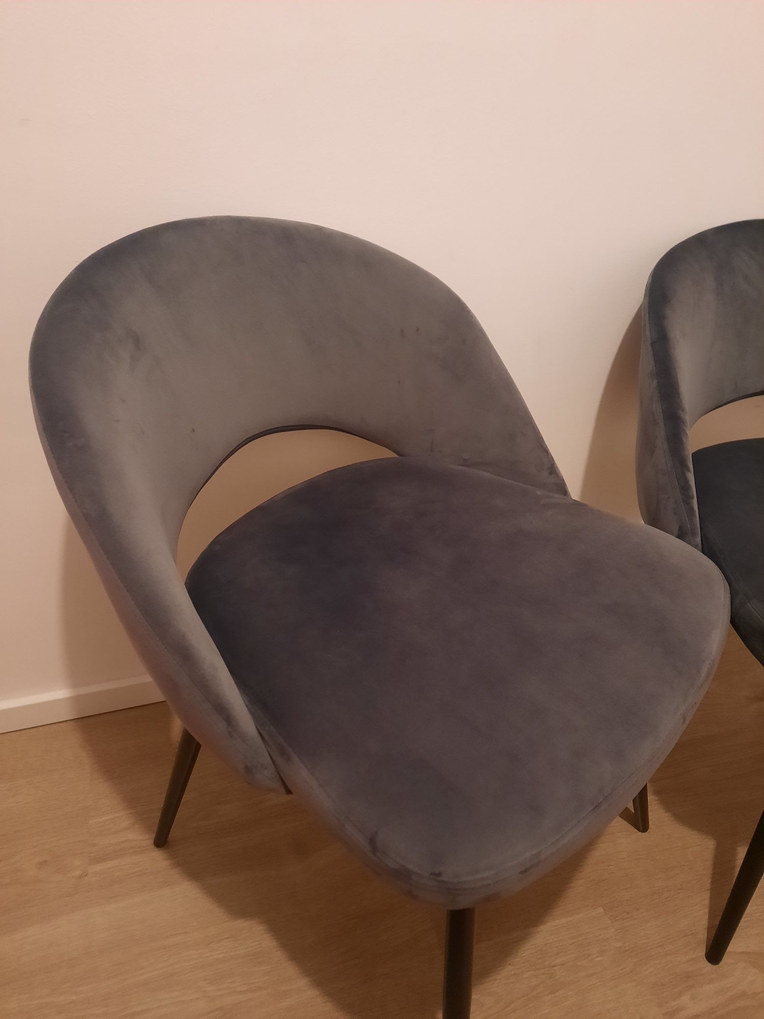 2 krzesła 'welurowe'