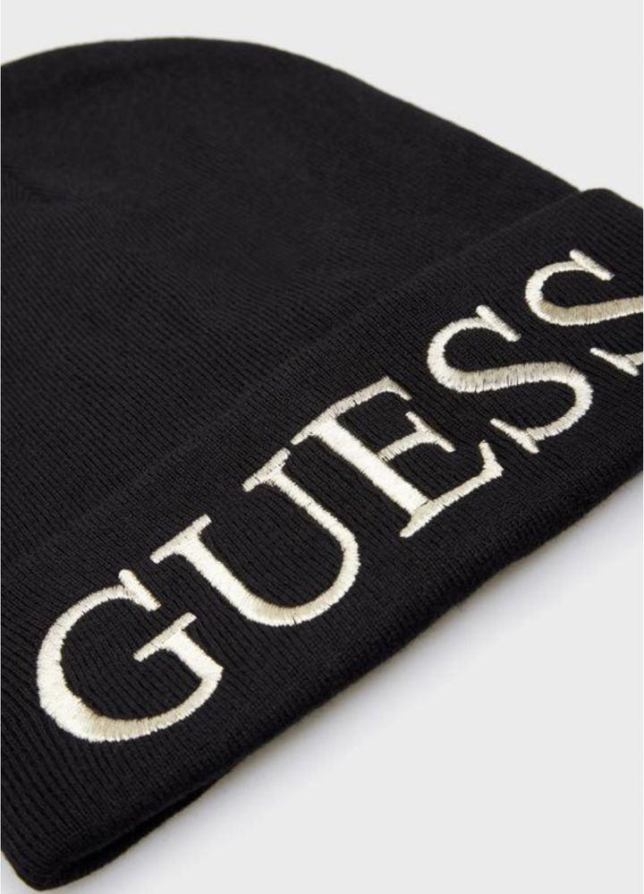 Шапка жіноча Guess