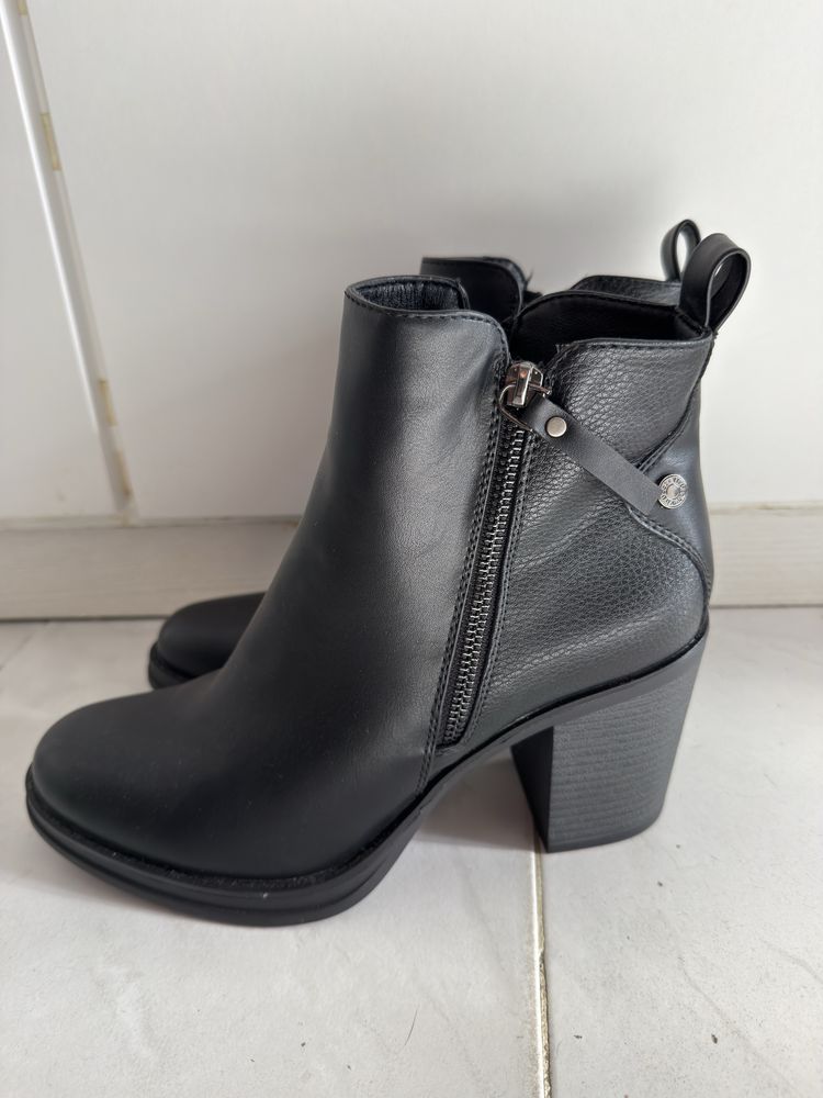 Botas cano curto