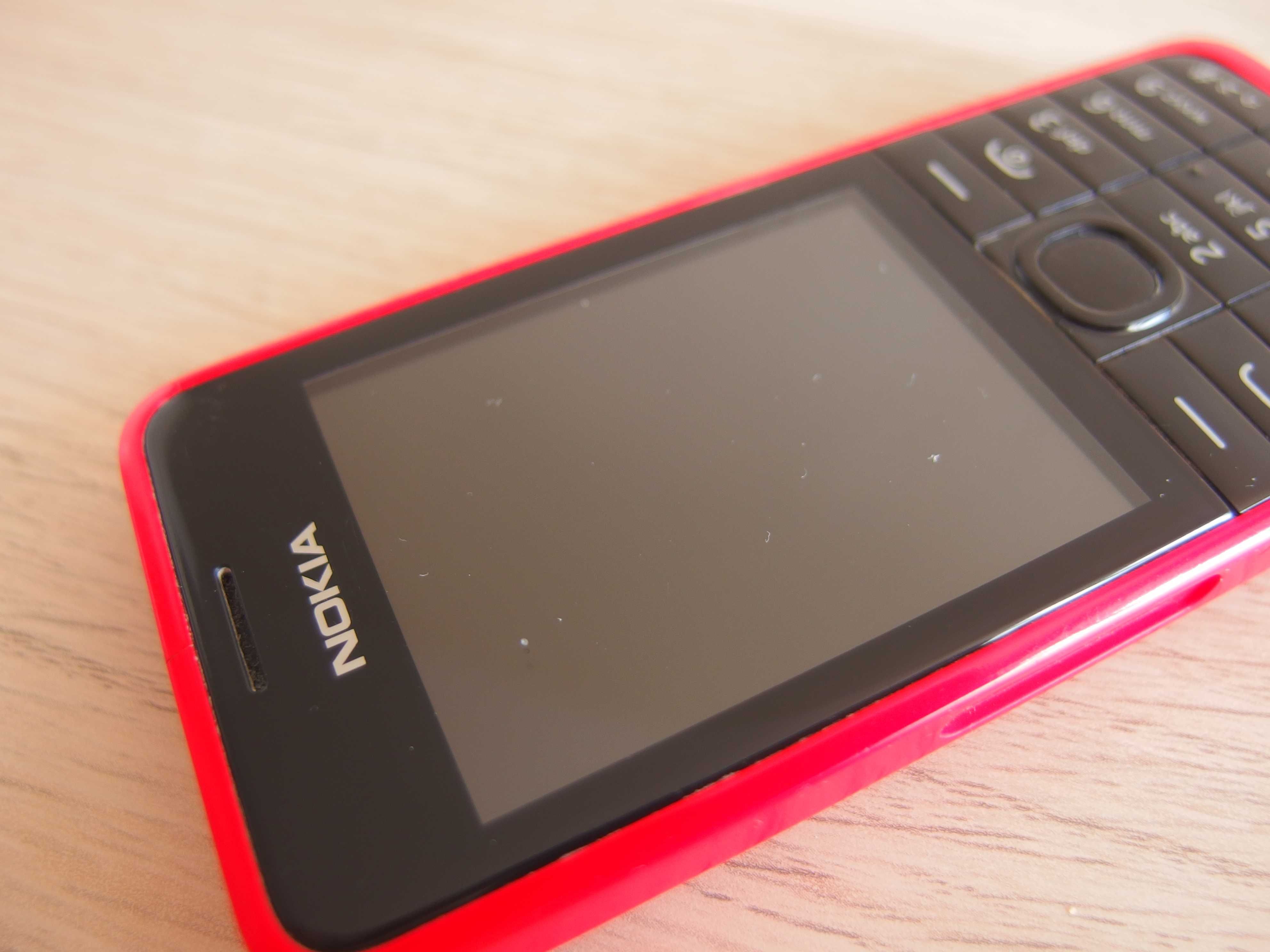 Klasyczna Nokia 301 RM-839 czerwony dual SIM dla seniora