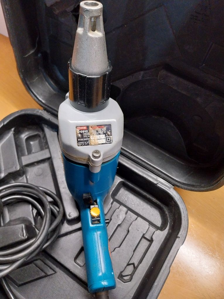 Aparafusadora Ryobi E 3910