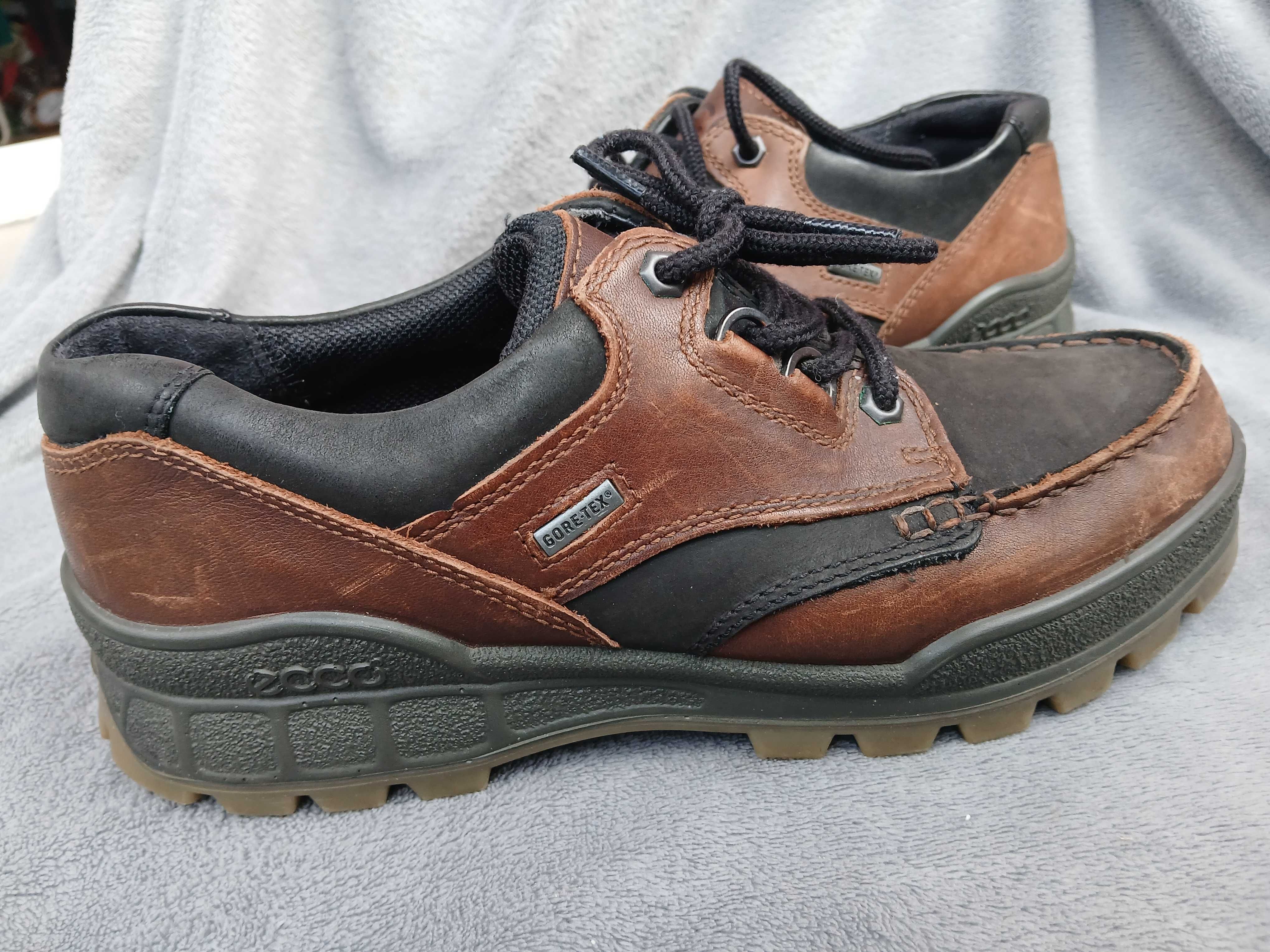 Ecco Track gore-tex skóra buty r. 41
