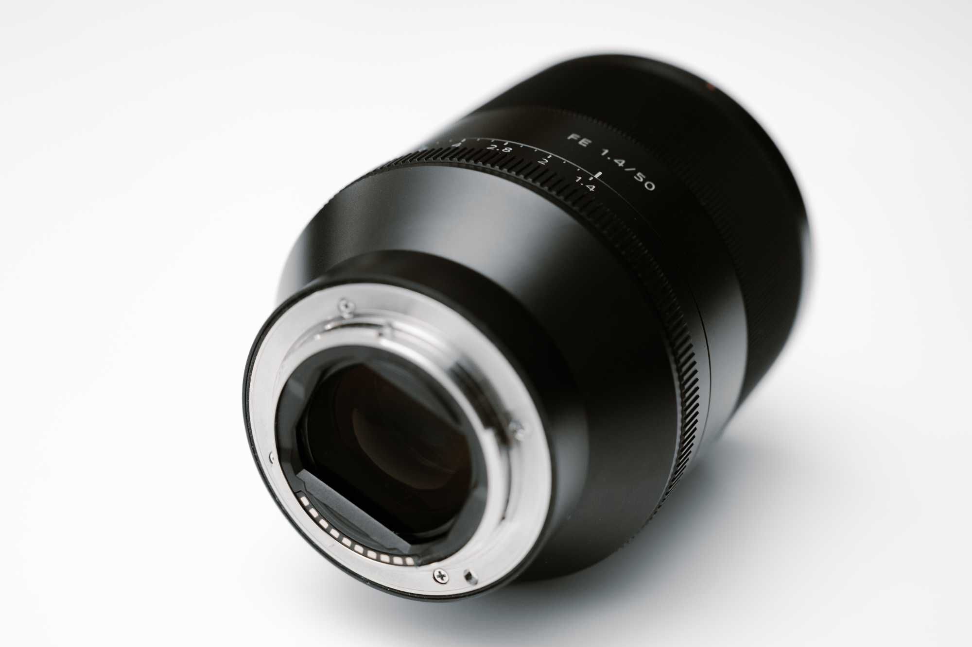 Sony Zeiss 50mm 1.4 Planar FE / uszkodzony