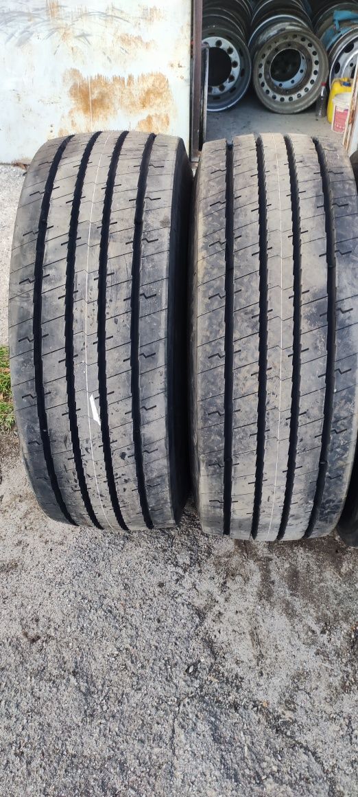 Шини 385/65/22.5 Dunlop SP 247