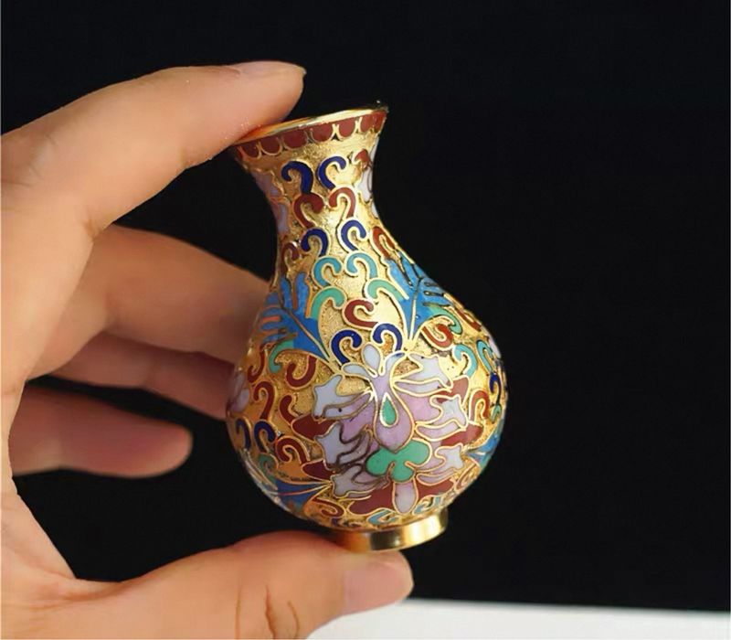 Conjunto lindissimo de seis peças Cloisonée. Novo. Uma peca 9*4, 7*3,