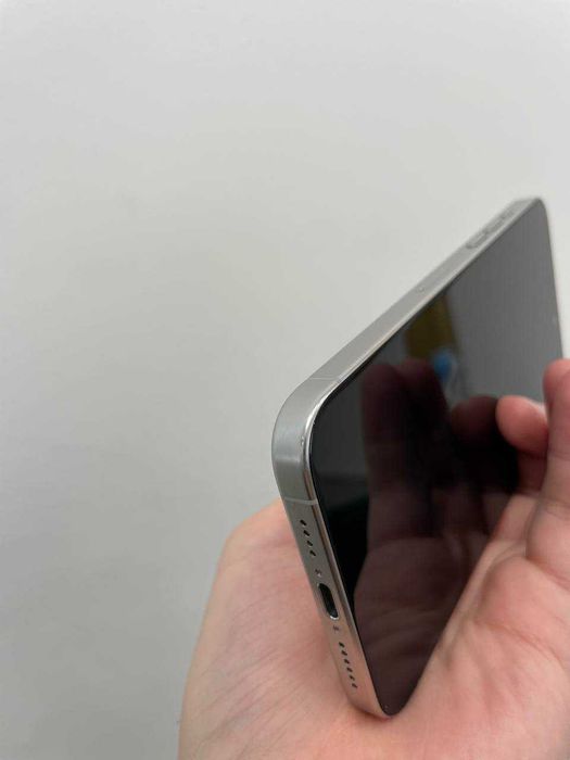 iPhone 15 Pro Max 256GB White Titanium 100% батарея KIBORG