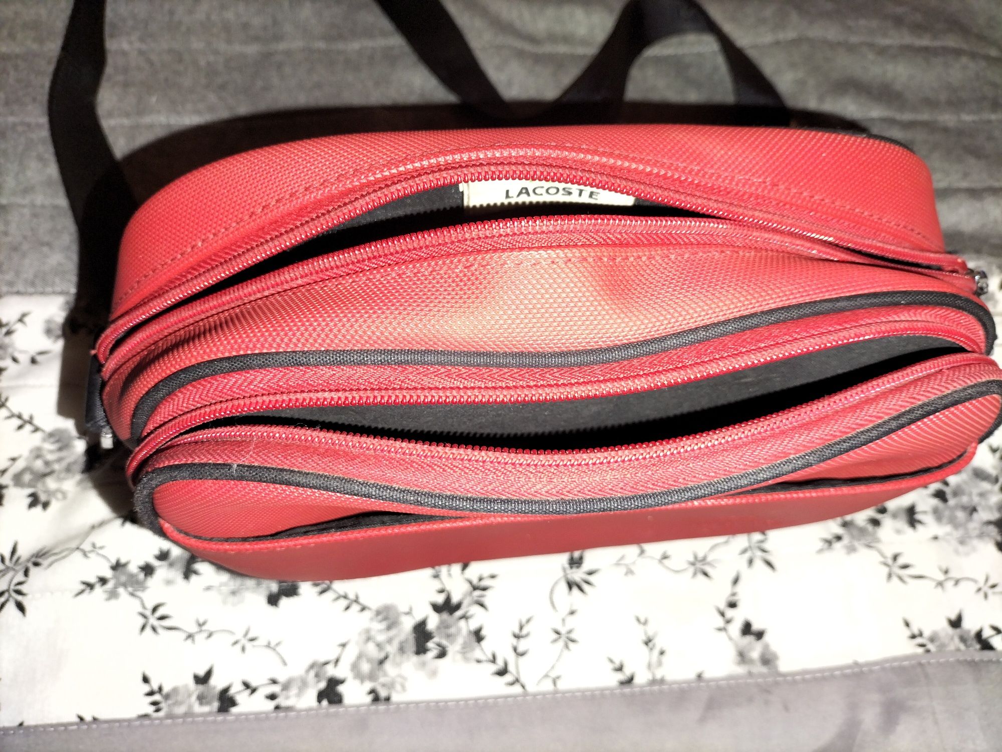 Vendo Mala Lacoste