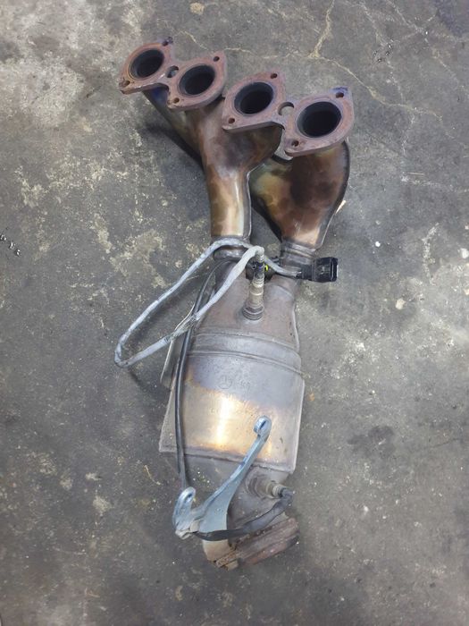 Mercedes w203 w204 w209 w211 sprinter kolektor wydechowy katalizator