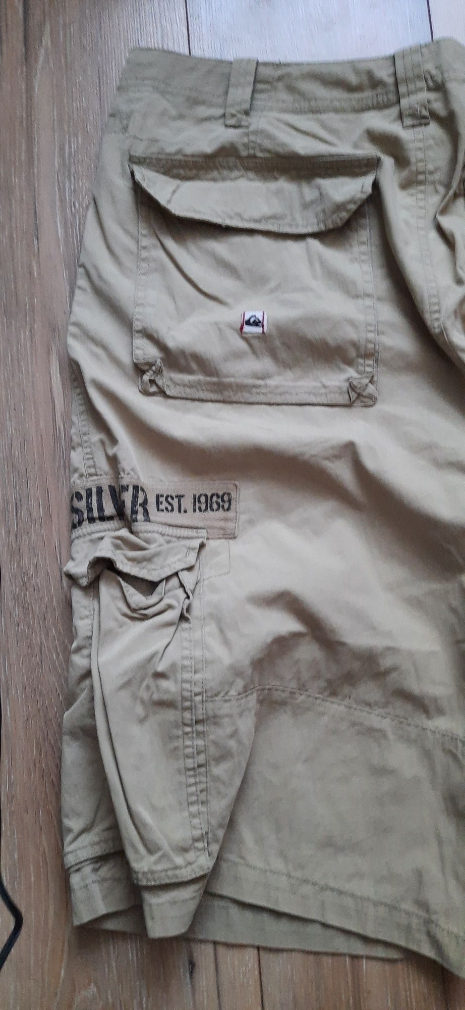 Spodenki quiksilver xl pas 50