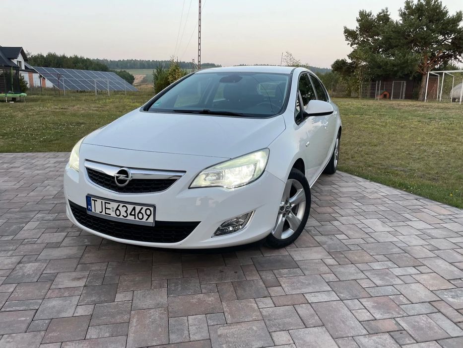 Opel Astra Astra J Turbo