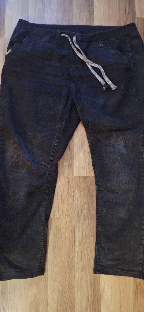 Duże spodnie męskie jeansy niebieskie i czarne  W38L34 -2 pary