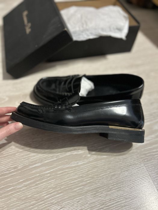 Продам шкіряні лофери Massimo Dutti