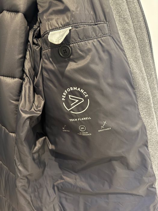 Casaco Hugo Boss Regular Fit Acolchoado em mistura de Lã Stretch