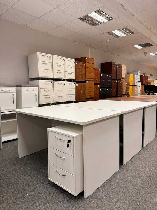 РАСПРОДАЖА офисной мебели тумбы комоды ящики полки