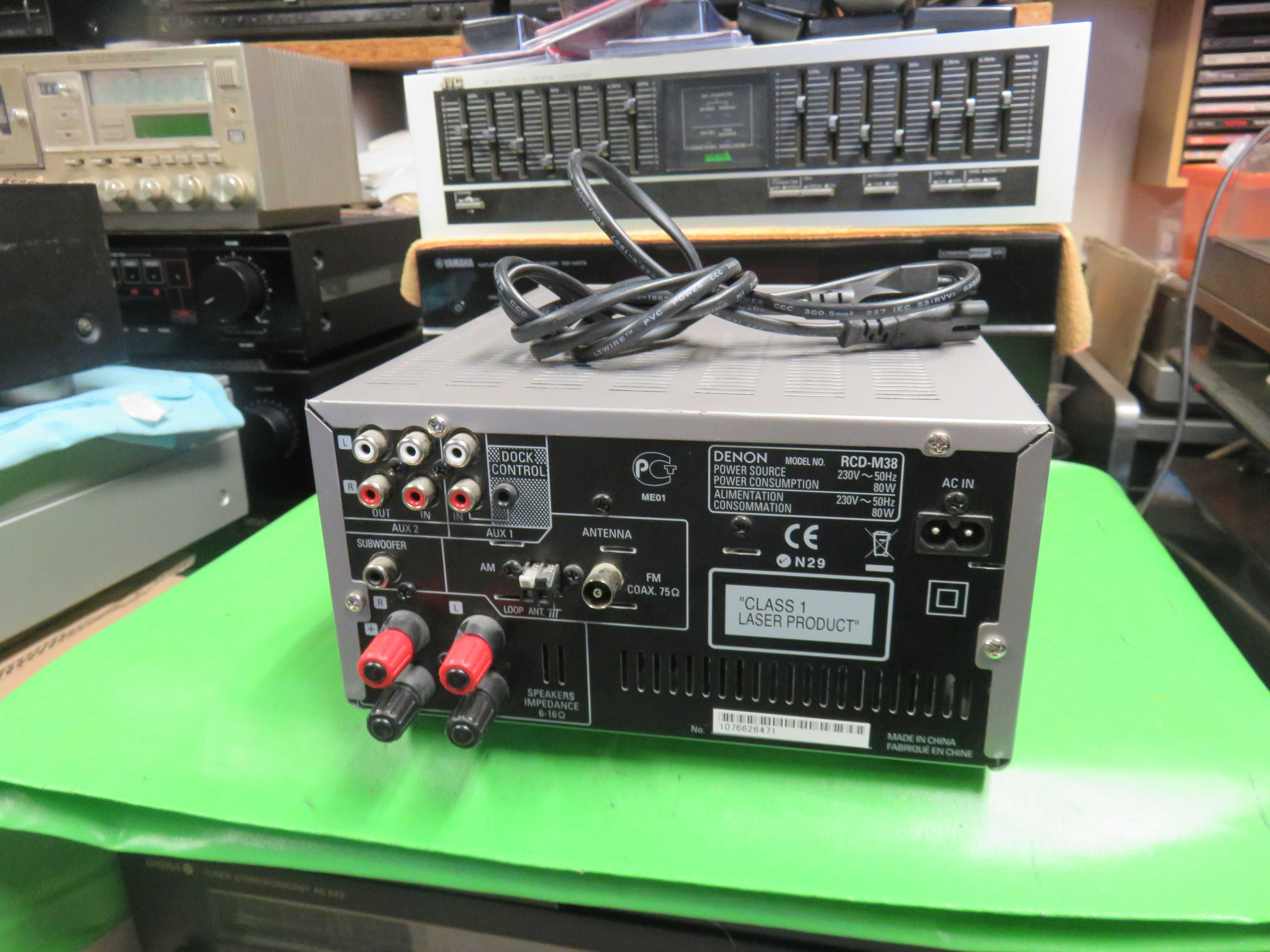 Amplituner Denon z CD RCD-M38 Pilot USB