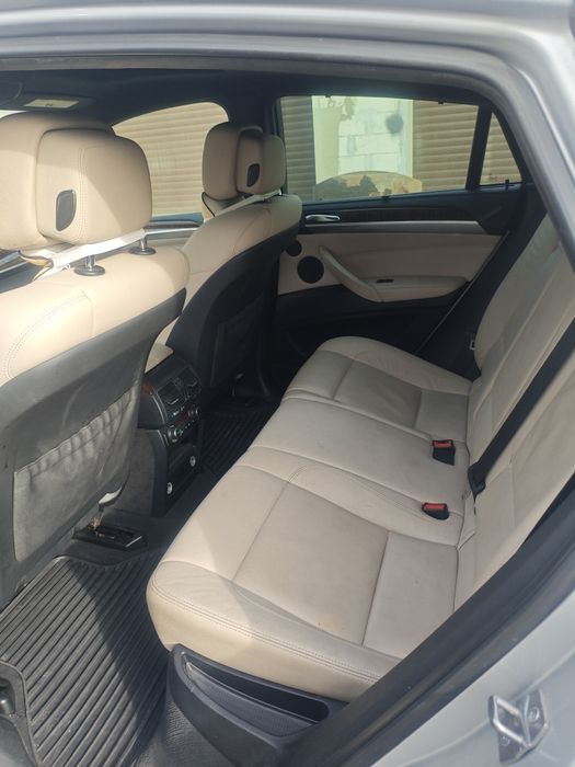 БМВ Х6 3.5 турбо з бензиновим двигуном