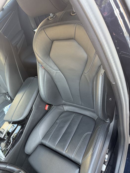 BMW 520e - 12/2022 - 29.000km c/iva dedutivel
