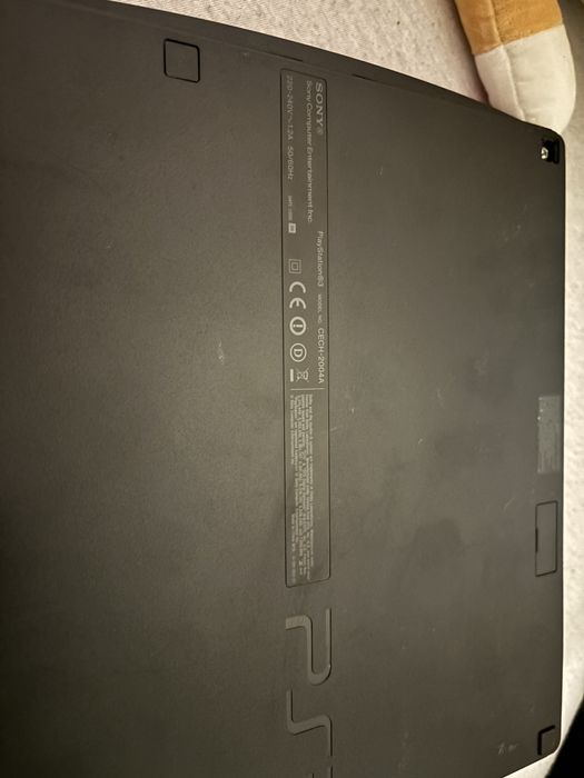 Zestaw PS3 Slim 120 gb Pad Pelne Okablowanie 6 gier
