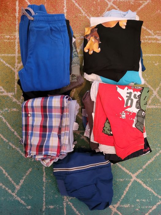 Zestaw ubrań dla chłopca r.98 (49 szt.)