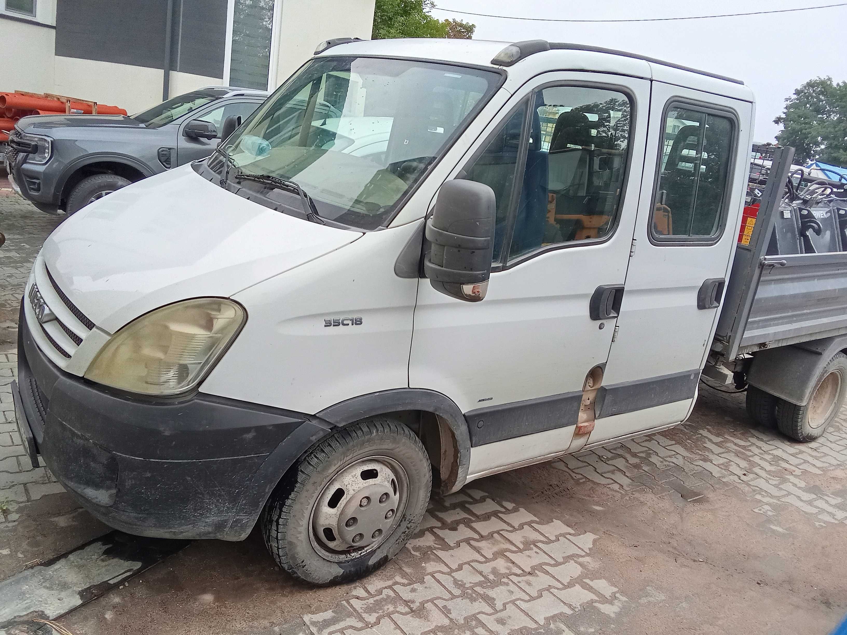 Iveco daily wywrotka doka 7 osób 35c18 2008r