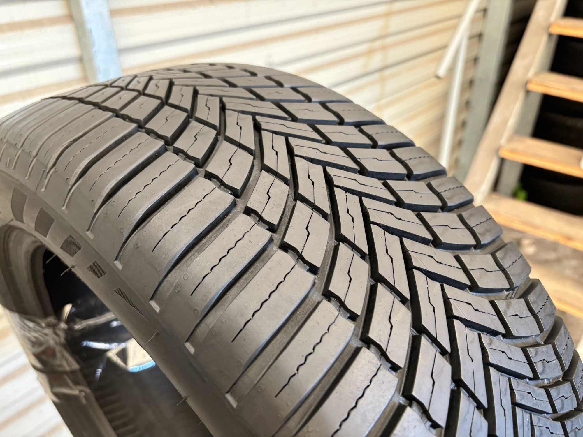 x1 215/50R17 Bridgestone WeatherControl A005 EVO 95H 6,6mm 2022r P389S