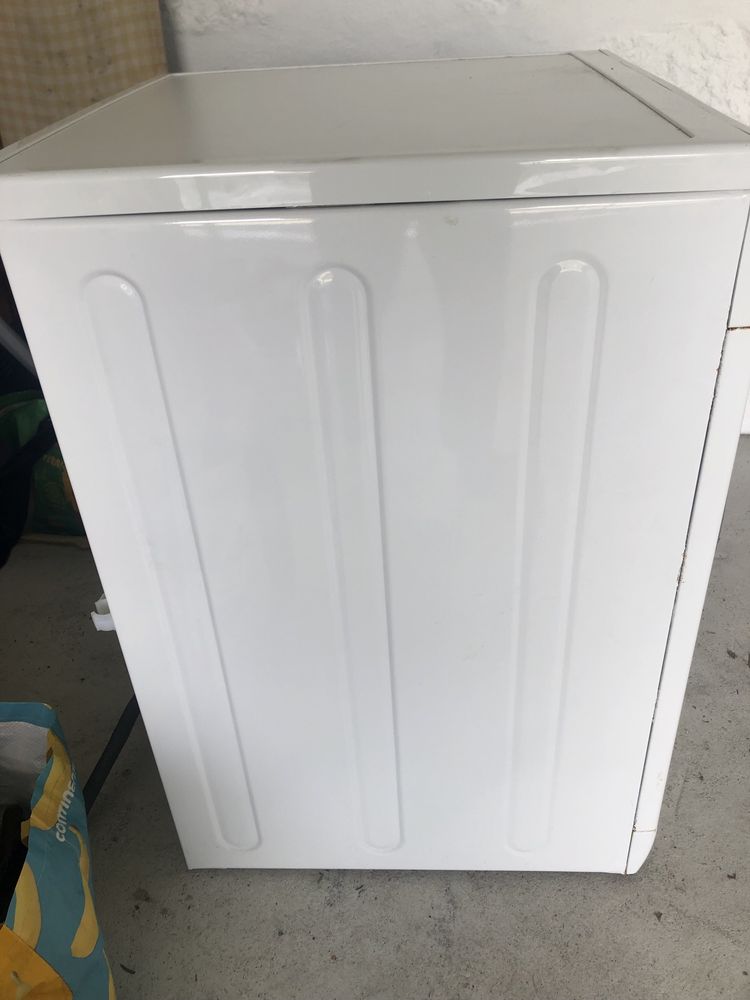Maquina de lavar roupa 9kg