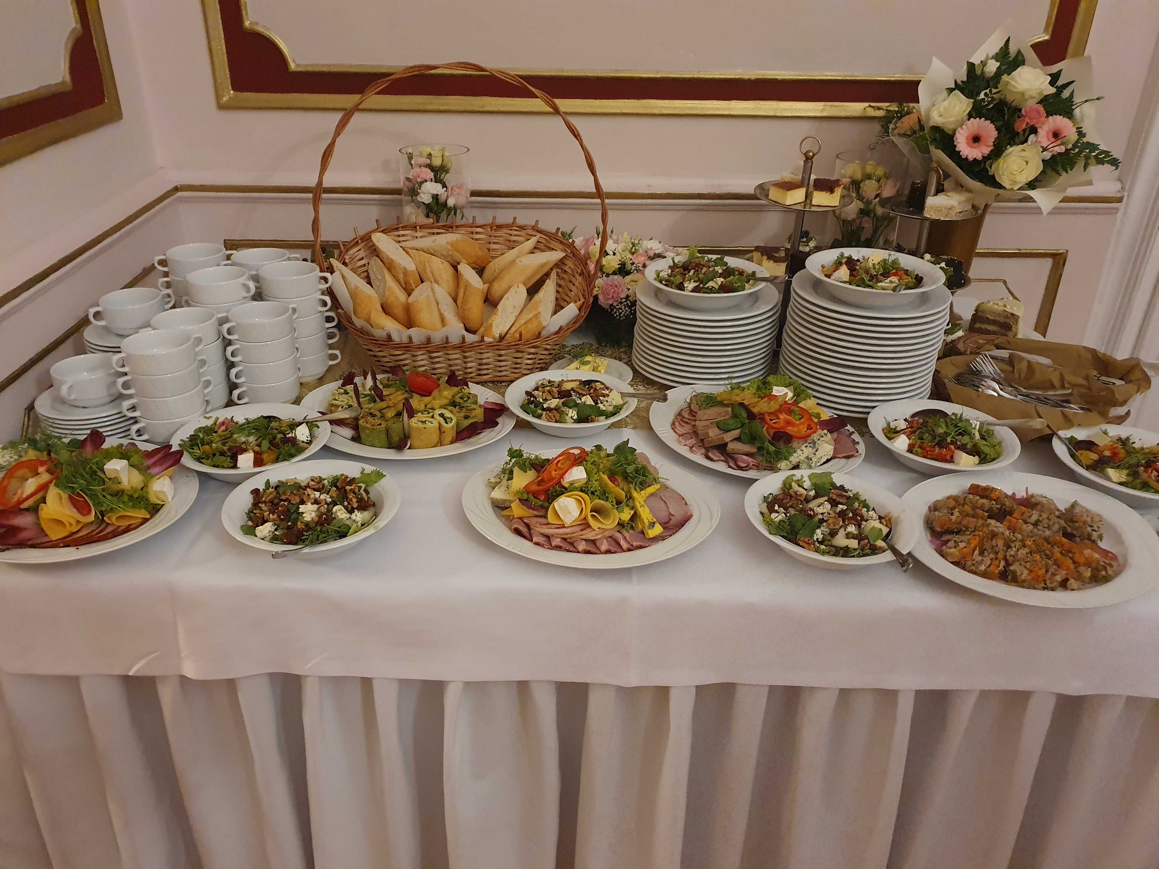 Catering Komunie św. Wesela Urodziny Rocznice  Kucharz do wynajęcia