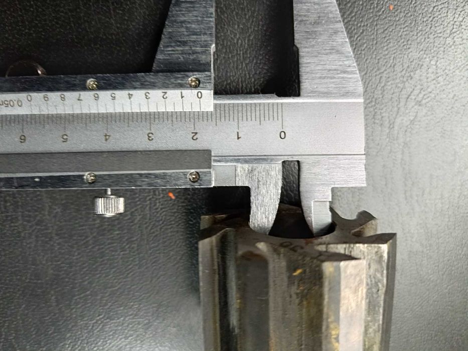 Фреза взуттєва широка