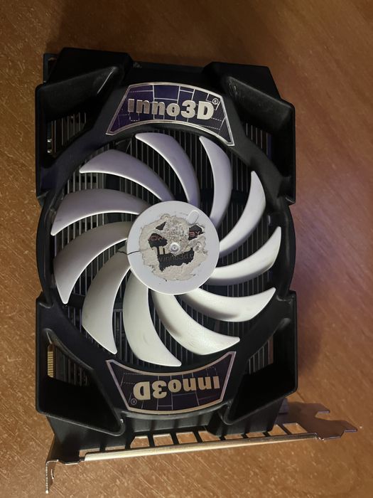 Відеокарта GTS 450