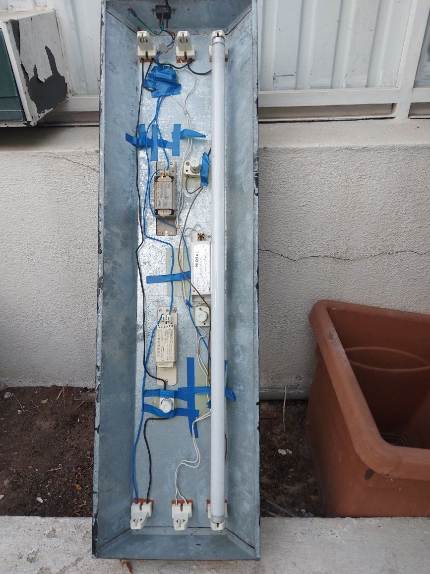 Vende-se aquário