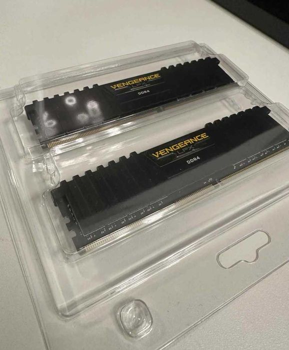 Pamięć Corsair Vengeance LPX, DDR4,  16GB (2X8GB), 3200MHz