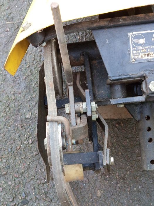 Продам косилку до мотоблоку