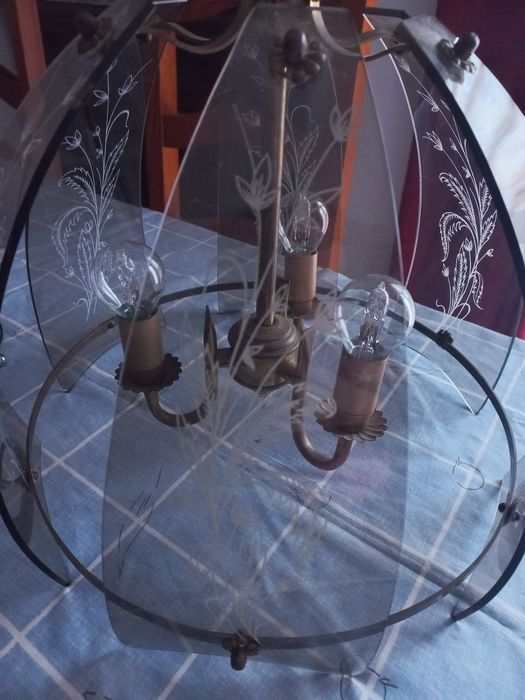 Candeeiro de teto rústico em vidro serigrafado e metal