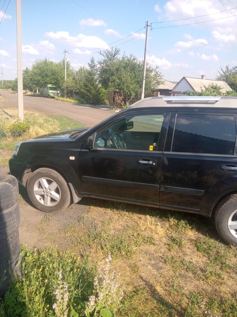 Ніссан хтрайл2.2 dCi
