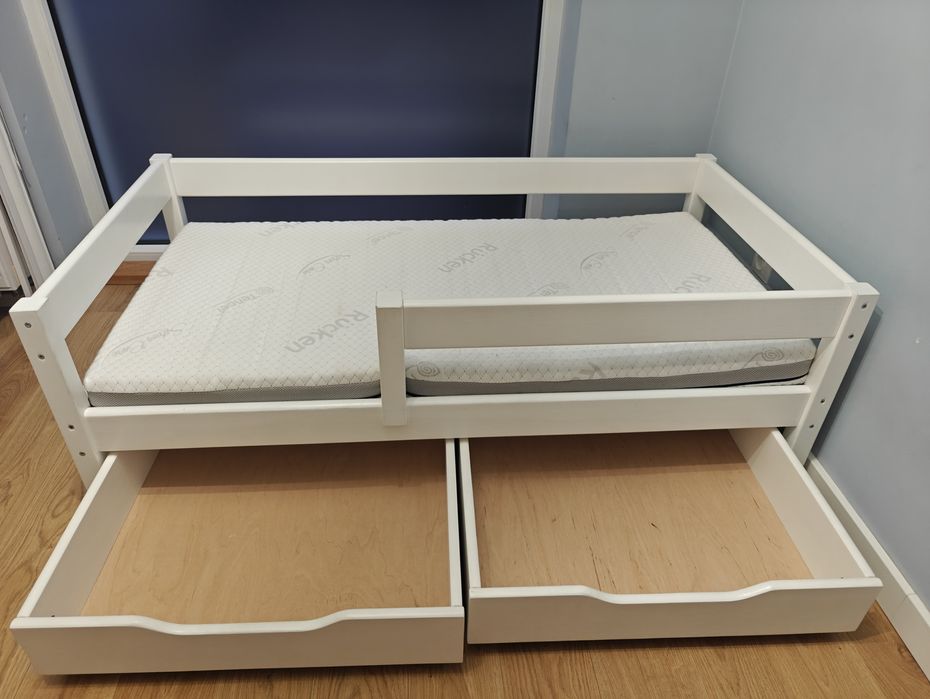 Łóżeczko 140x70 drewniane Lukdom z materacem