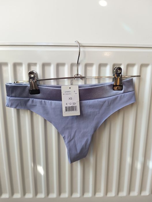 Majtki, stringi xs NOWE