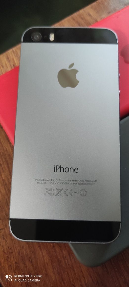 iPhone 5s продам