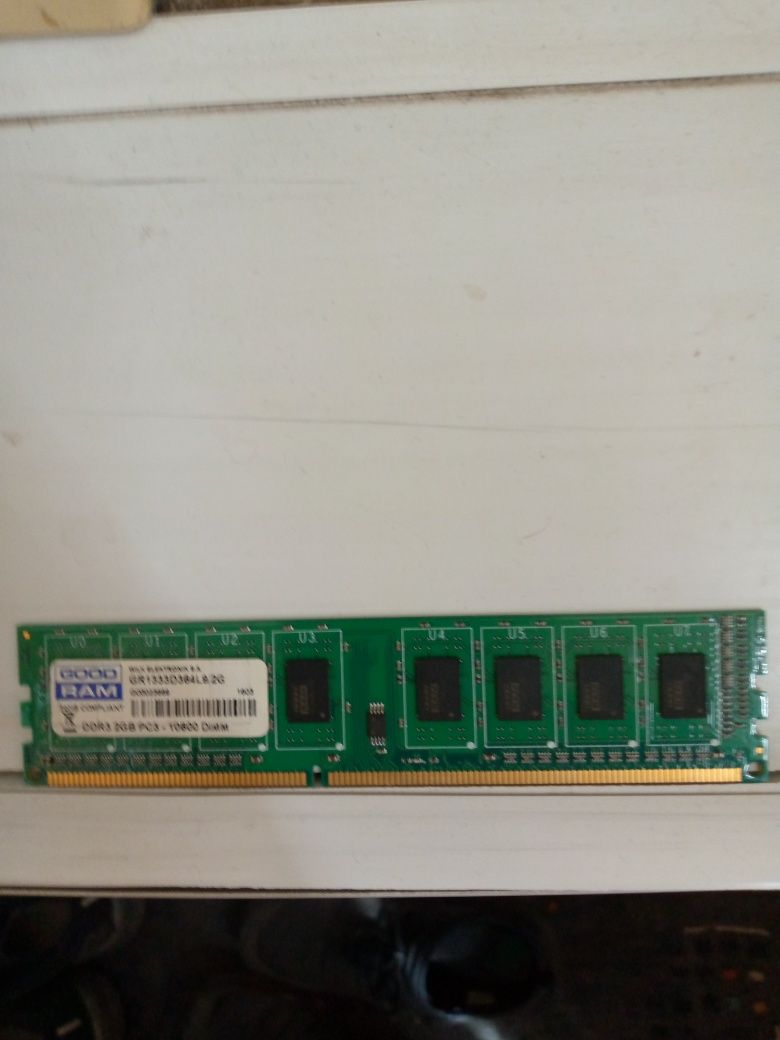 Оперативна память DDR3 pc 3