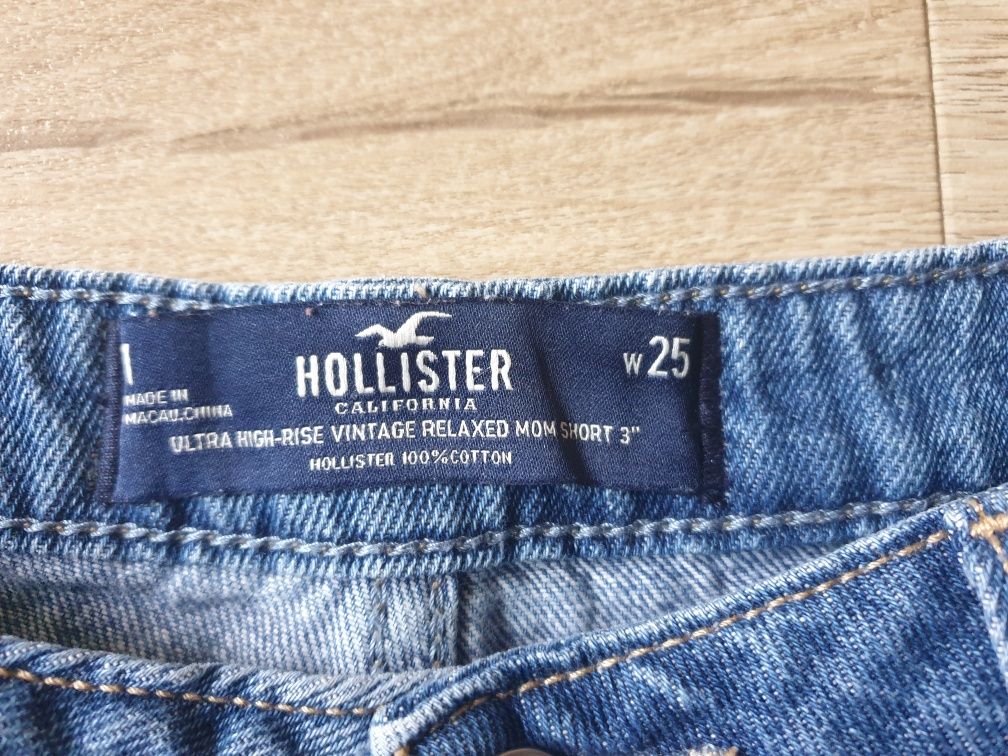 Шорти джинсовые,  HOLLISTER,  25 розмір , як нові , 100% хлопок