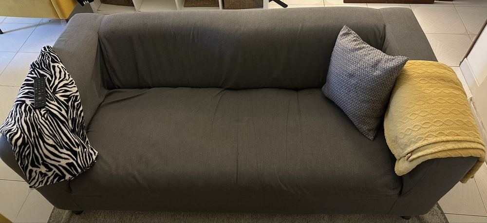 Sofa 3 lugares em bom estado