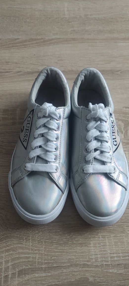 Buty trampki Guess