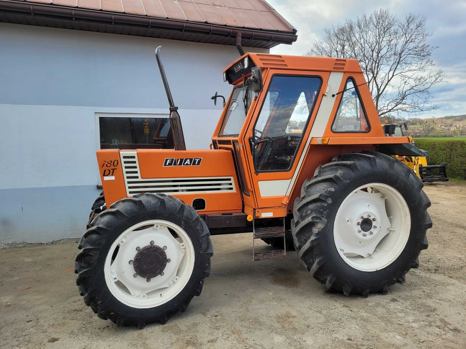 Traktor Fiat 780 DT