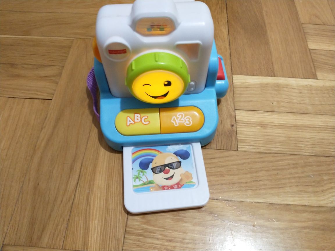 Wesoły aparat fotograficzny Fisher Price